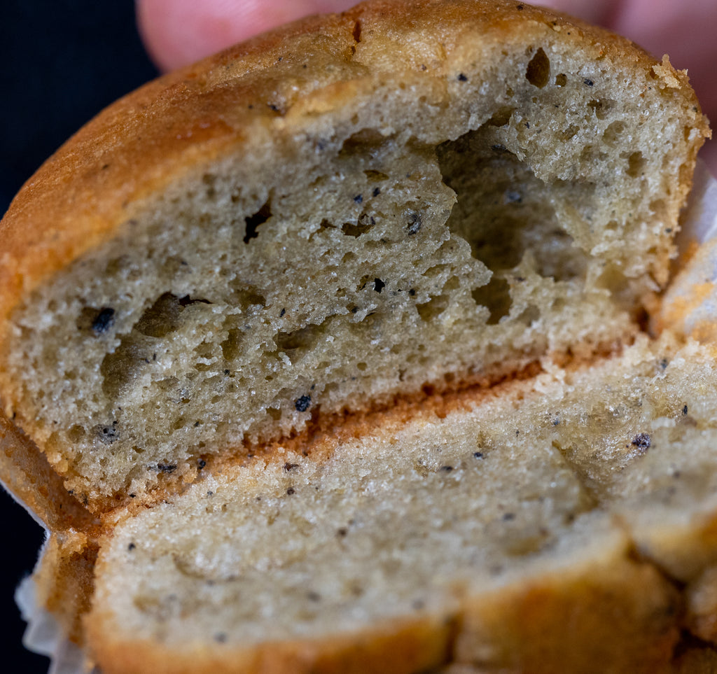 もっちれーぬ　黒ごまきなこ