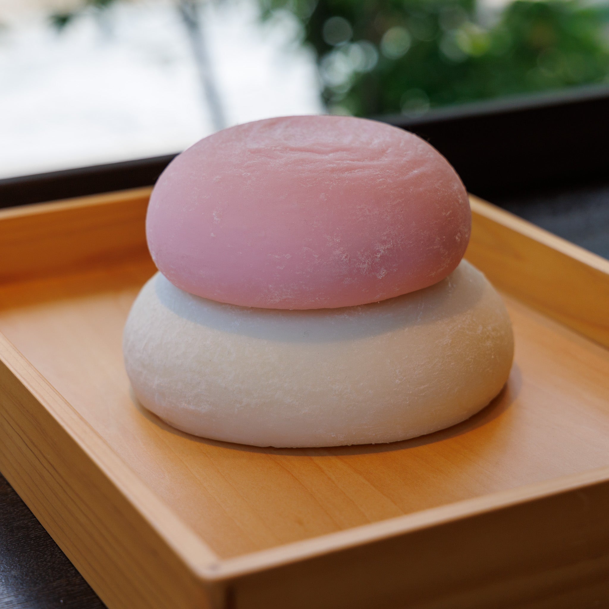 紅白一升背負い餅 – おおさかや蔵はち